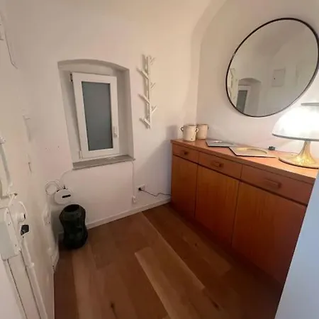 Ventinove Metri Monovano Zona Stazione Apartament